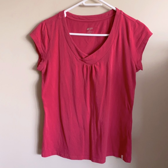 2/$24 Salmon pink MEC tshirt - Picture 3 of 7